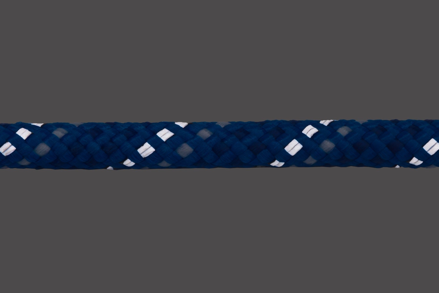 Knot-a-CollarTM Rope Dog Collar